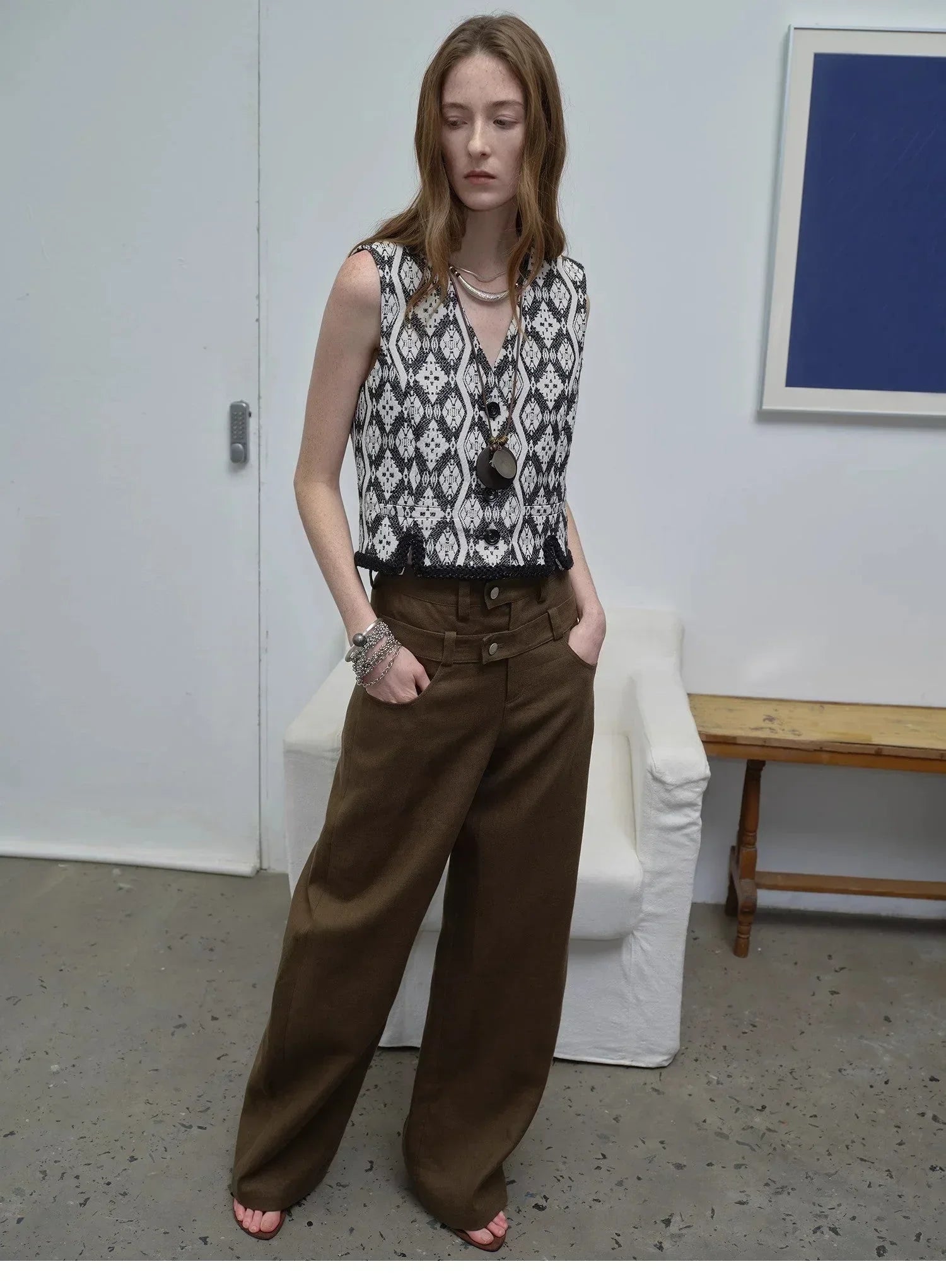 "Venice" Classical simple silhouette Italian imported jacquard ethnic style V-neck vest - Modz Designs