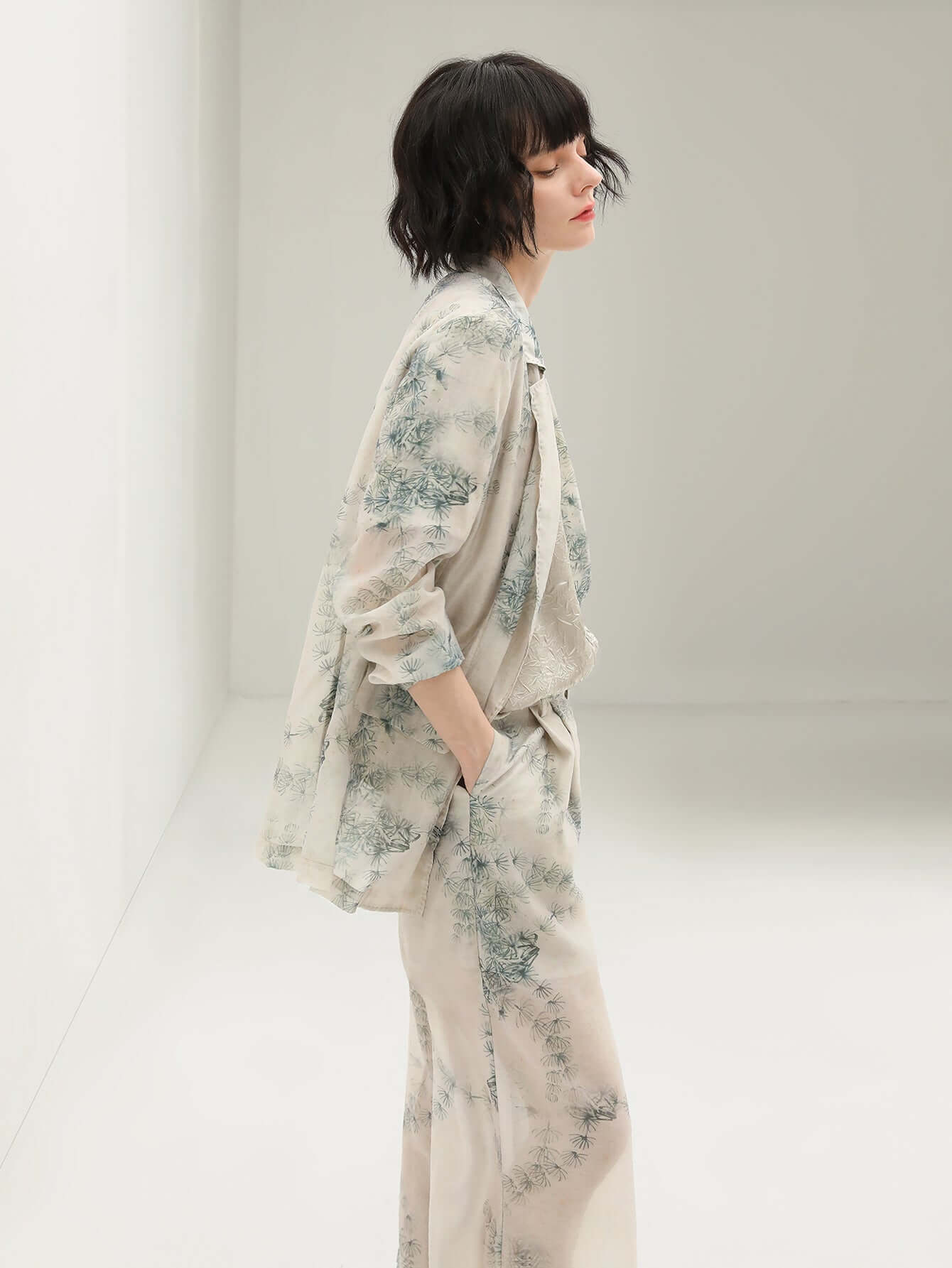 Lightweight Green Straight Leg Pants - Modz Designs