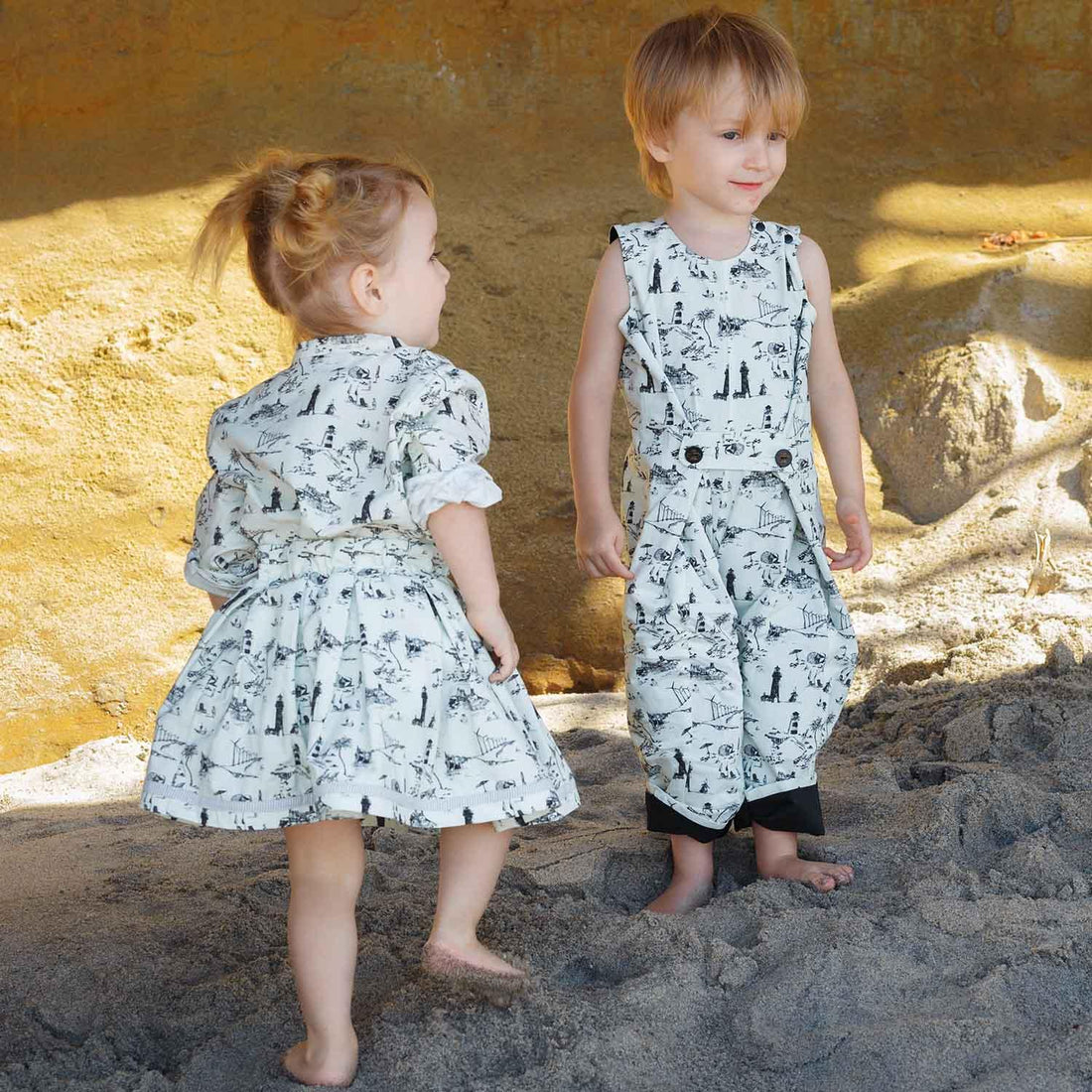 Pleated Baby Jumpsuit  with Vintage  Print