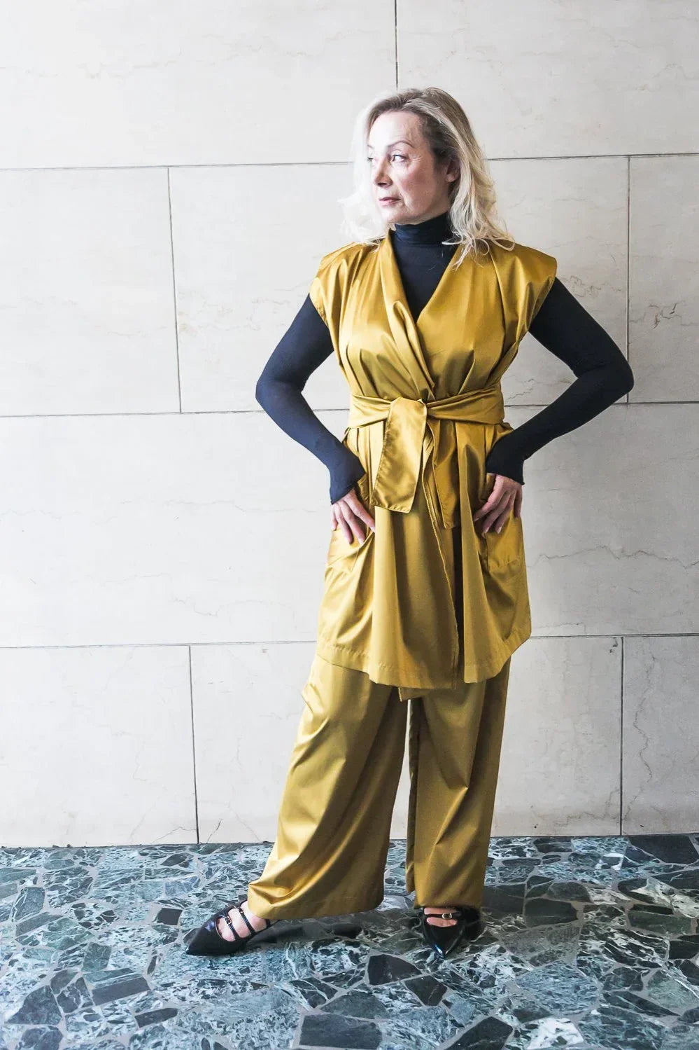 Adjustable Vest with Belt - Black/Olive/Ocra Newlife - Modz Designs