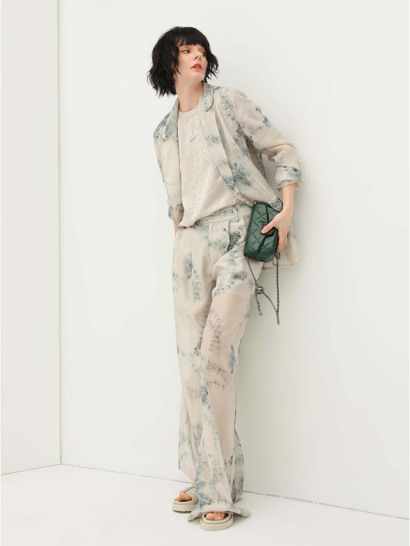 Lightweight Green Straight Leg Pants - Modz Designs